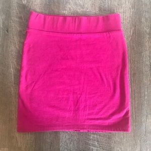 Pink stretchy mini skirt, size M